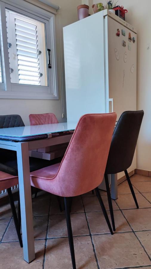 Isabella Modern Flat City Center Никосия Экстерьер фото